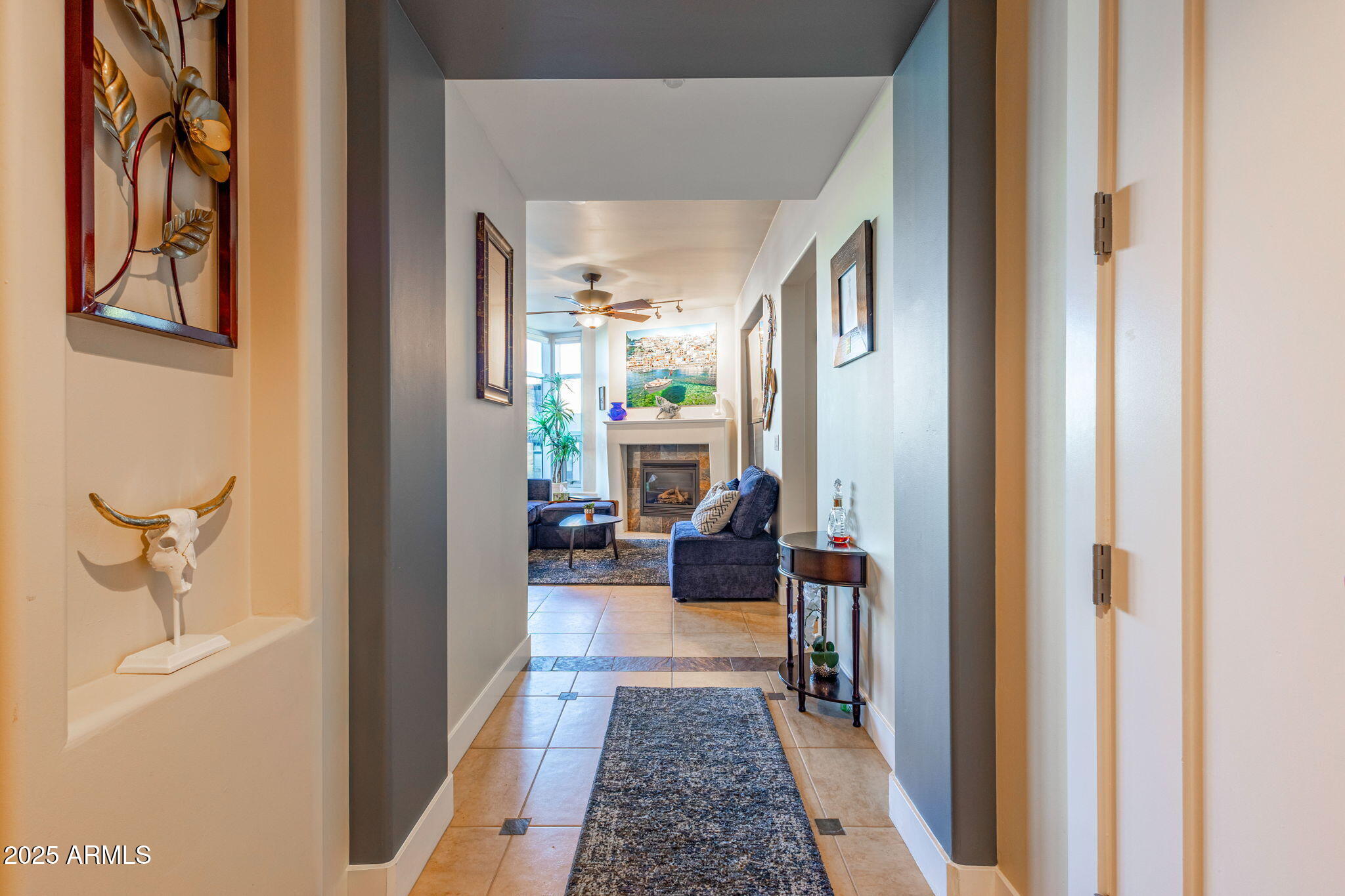 140 East Rio Salado Parkway, Unit 411 Tempe, AZ 85281 - Photo 7 of 19 Entry Hall