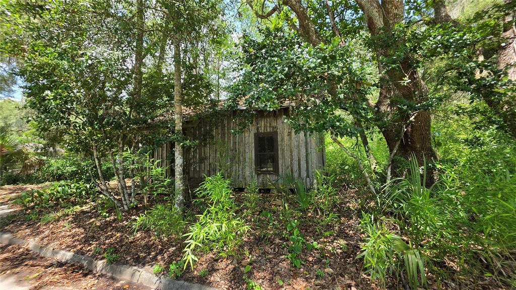 304 Northwest 5 Street Micanopy, FL 32667 - Photo 14 of 17