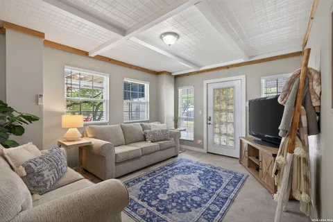 $429,000 | 1215 Stagecoach Drive, Canyon Lake, TX 78133