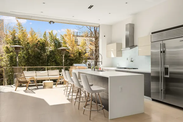 $5,500,000 | 140 Clinton Avenue | Clinton Hill