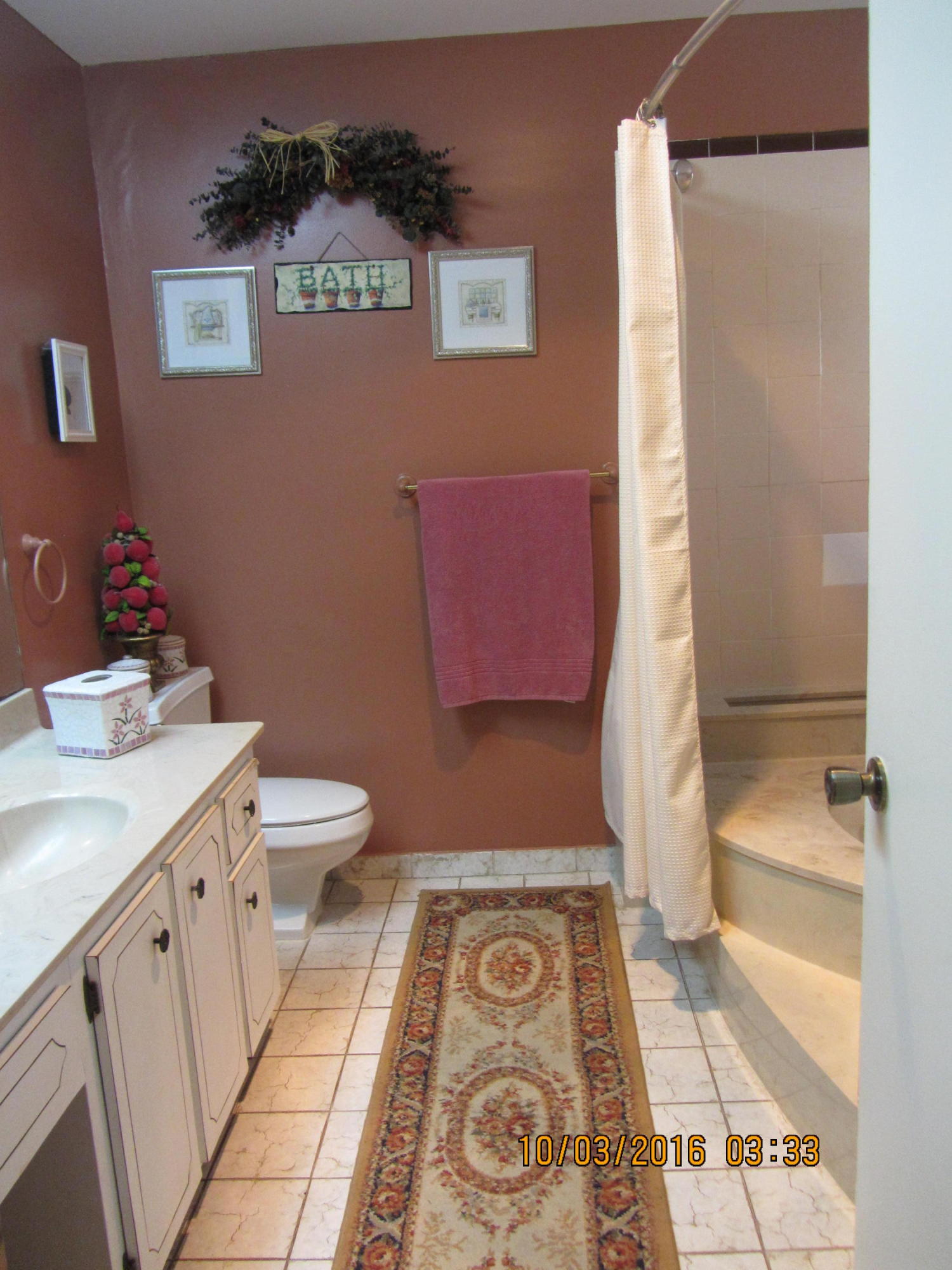 6246 Woodbury Road Boca Raton, FL 33433 - Photo 17 of 30 2nd bathroom