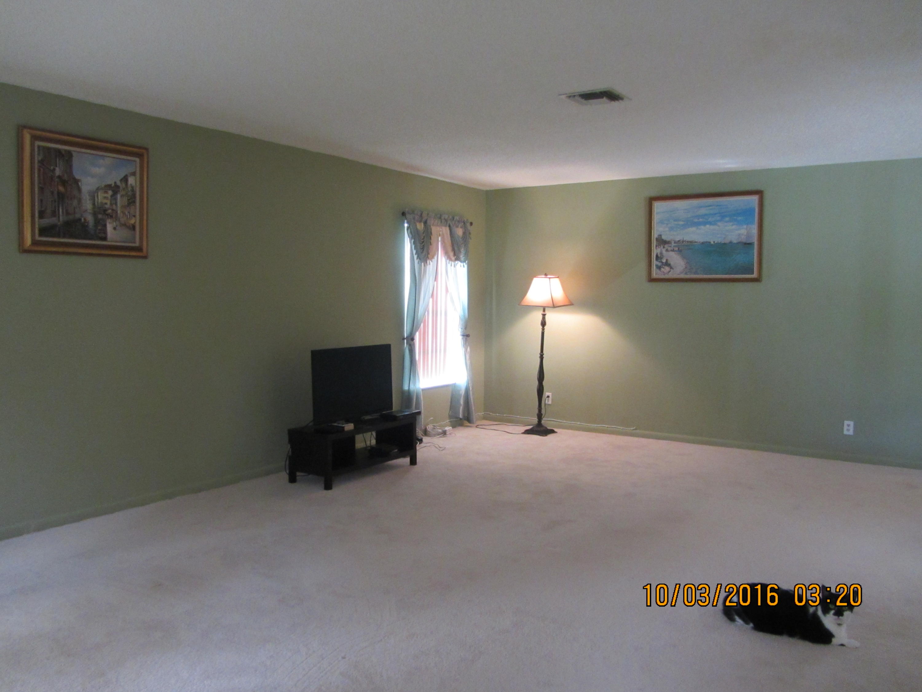 6246 Woodbury Road Boca Raton, FL 33433 - Photo 7 of 30 Large living area