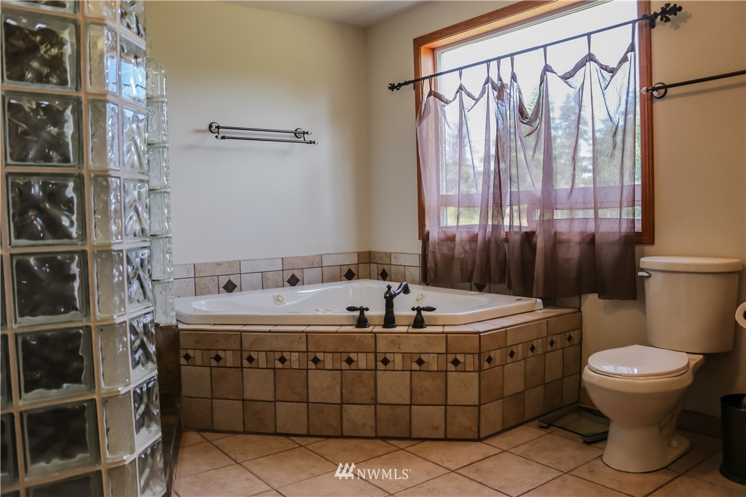 18947 Joselyn Road Southwest Rochester, WA 98579 - Photo 19 of 25
