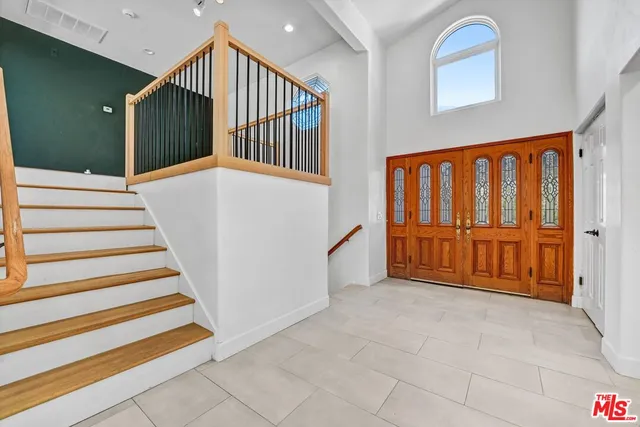 $1,549,000 | 614 Valley Drive, Vista, CA 92084