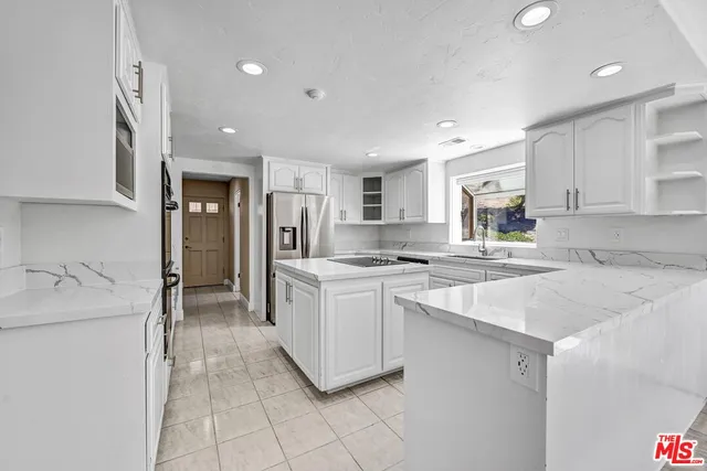 $1,549,000 | 614 Valley Drive, Vista, CA 92084