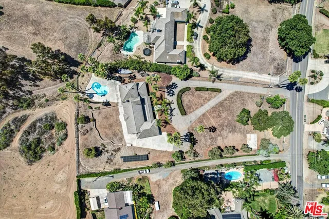 $1,549,000 | 614 Valley Drive, Vista, CA 92084