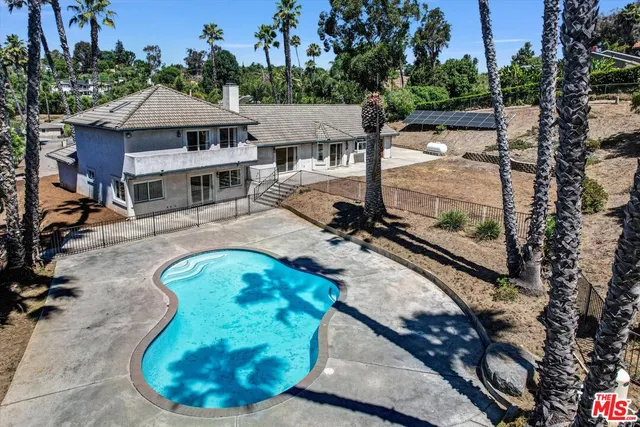 $1,549,000 | 614 Valley Drive, Vista, CA 92084