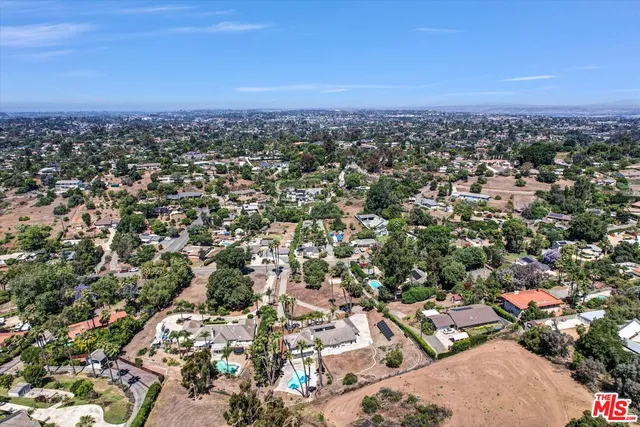 $1,549,000 | 614 Valley Drive, Vista, CA 92084