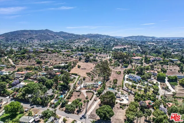 $1,549,000 | 614 Valley Drive, Vista, CA 92084