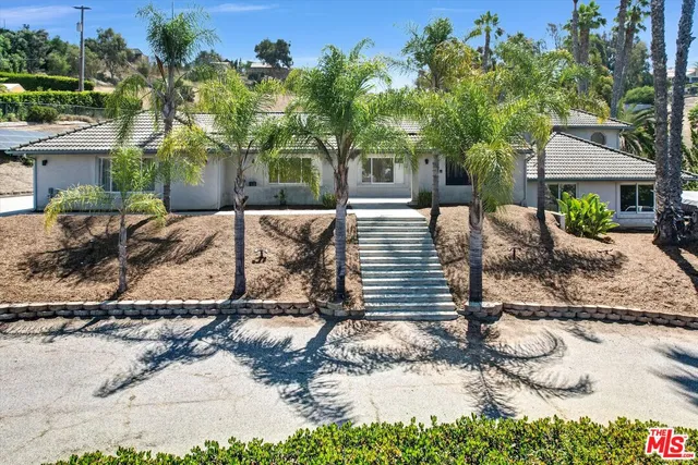 $1,549,000 | 614 Valley Drive, Vista, CA 92084