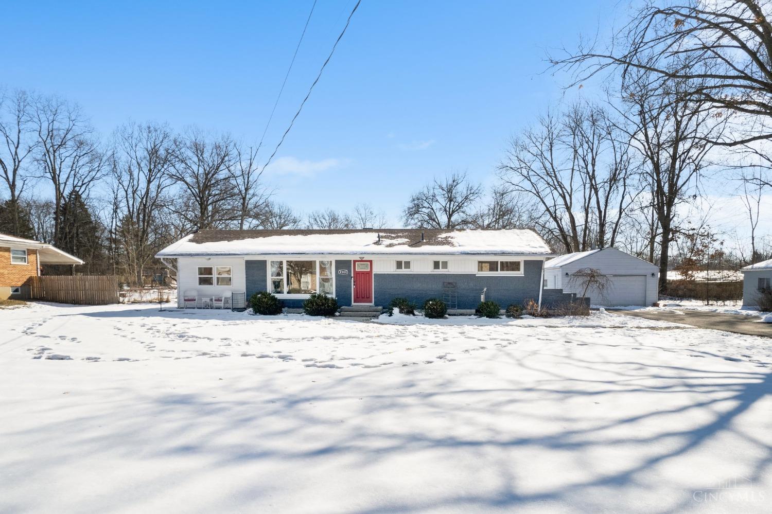 4504 Schoolhouse Road Batavia, OH 45103 - Photo 3 of 26 Gallery Image 3