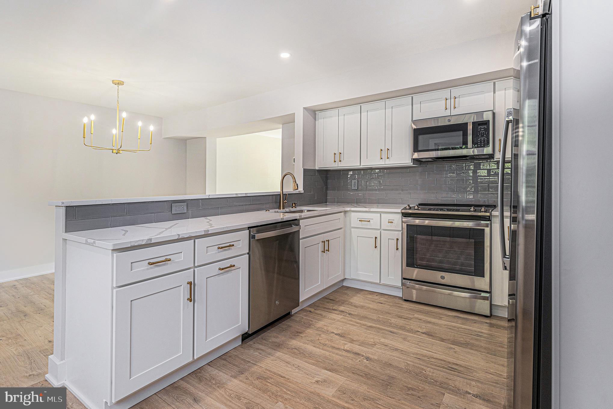 10 Meadowlark Lane Horsham, PA 19044 - Photo 16 of 46 Gallery Image 16