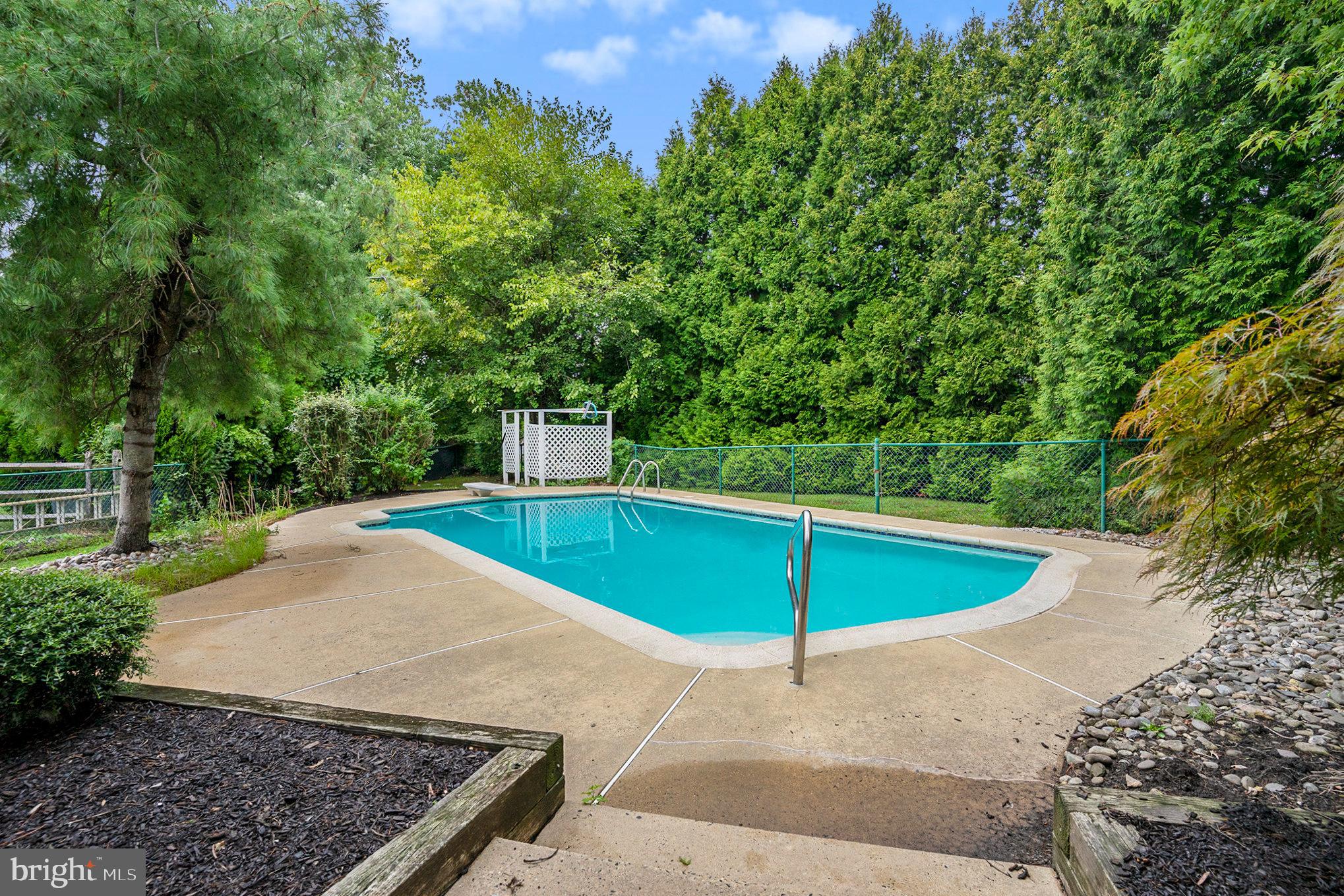 10 Meadowlark Lane Horsham, PA 19044 - Photo 44 of 46 Gallery Image 44