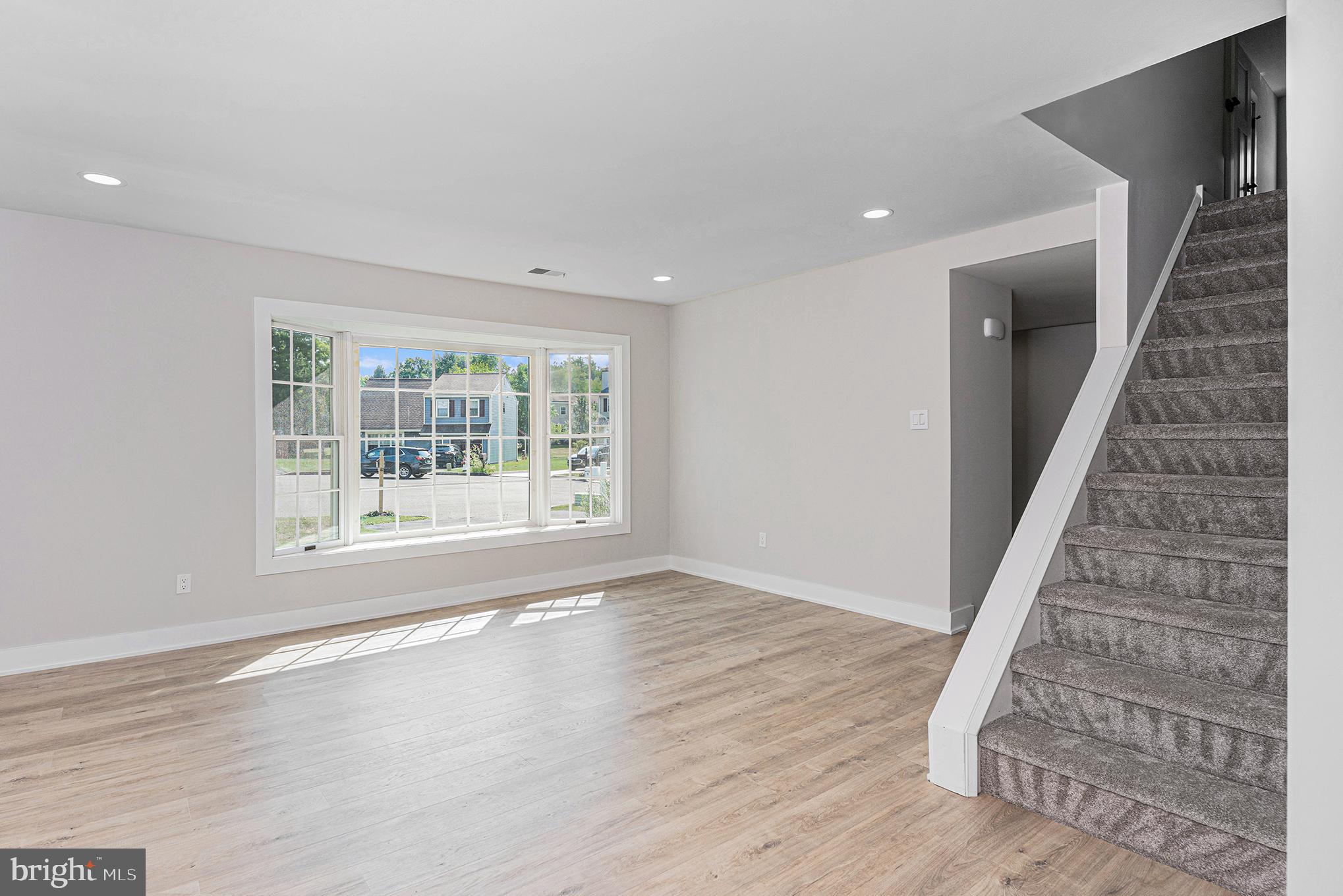 10 Meadowlark Lane Horsham, PA 19044 - Photo 5 of 46 Gallery Image 5