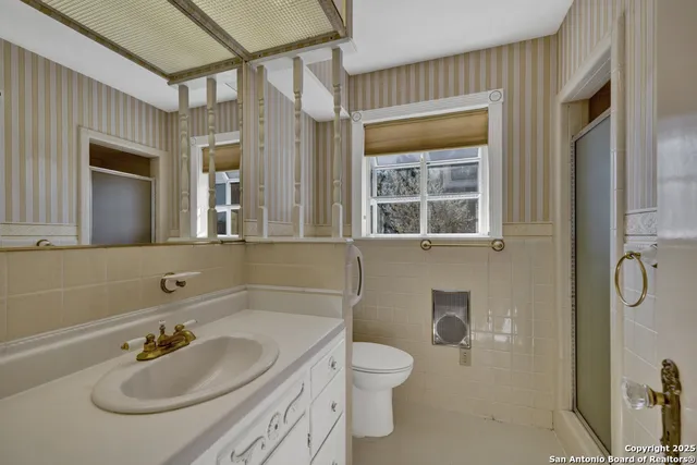 $269,000 | 116 Crestview Drive, Canyon Lake, TX 78133