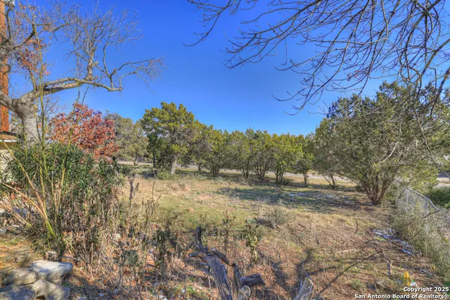 $269,000 | 116 Crestview Drive, Canyon Lake, TX 78133