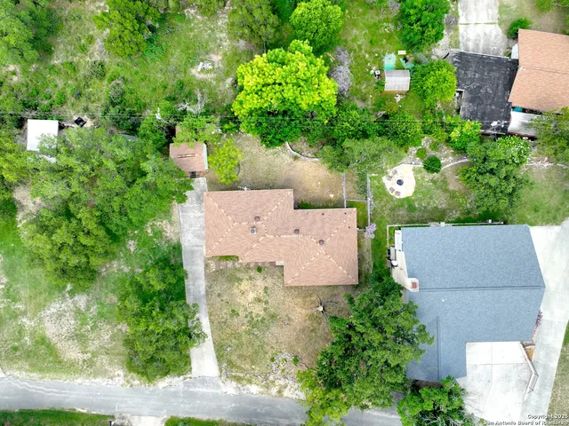 $269,000 | 116 Crestview Drive, Canyon Lake, TX 78133