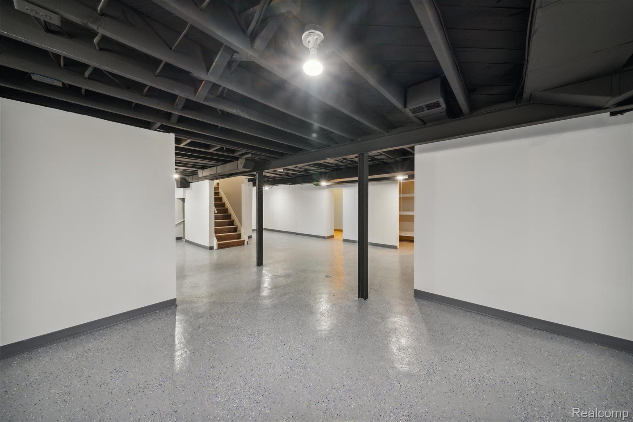 4430 Chicago Road Warren, MI 48092 - Photo 20 of 35 Gallery Image 20