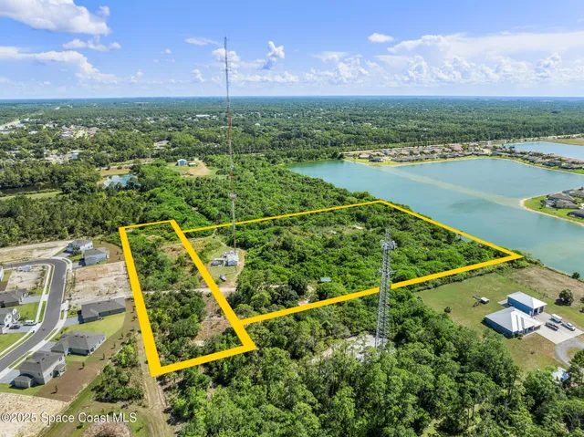 $485,000 | 3545 Carriage Gate Drive, Melbourne, FL 32904