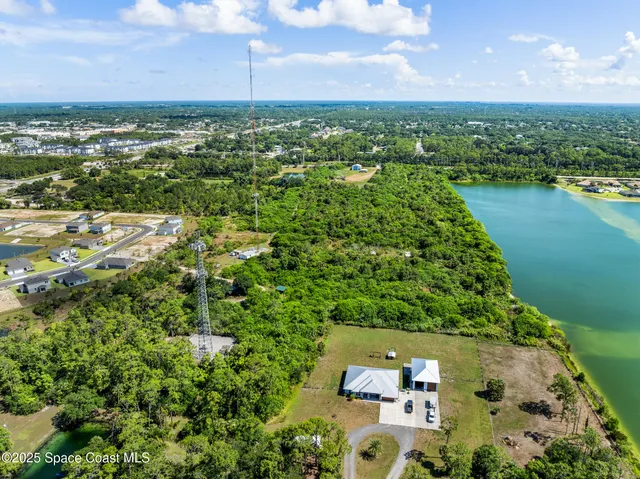 $485,000 | 3545 Carriage Gate Drive, Melbourne, FL 32904