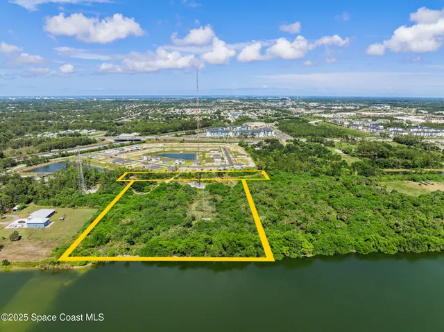 $485,000 | 3545 Carriage Gate Drive, Melbourne, FL 32904