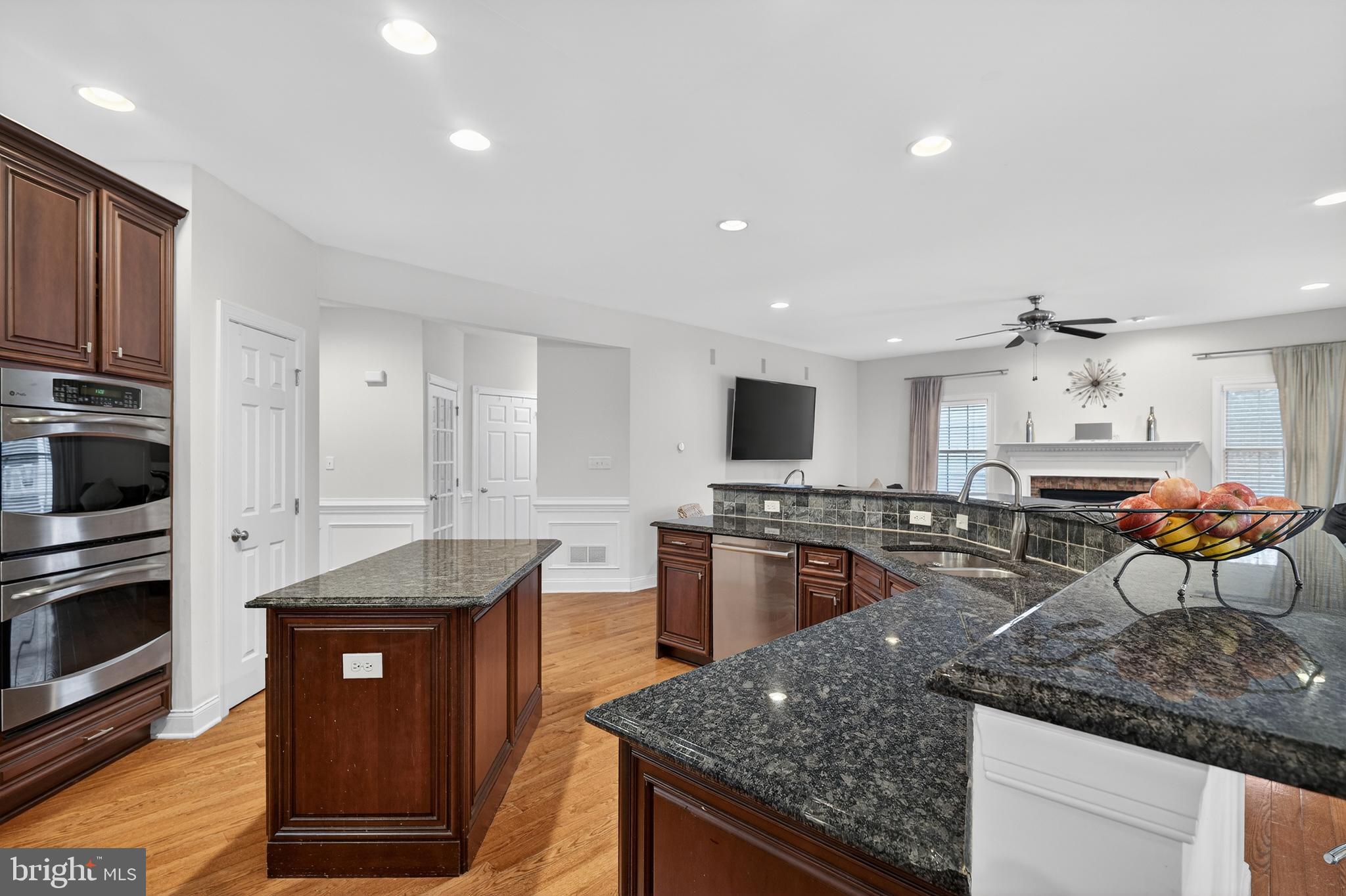 77 Caleb Lane Princeton, NJ 08540 - Photo 11 of 38