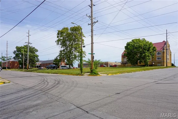 $99,000 | 303 East 7th Street, Rolla, MO 65401