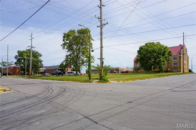 $99,000 | 303 East 7th Street, Rolla, MO 65401