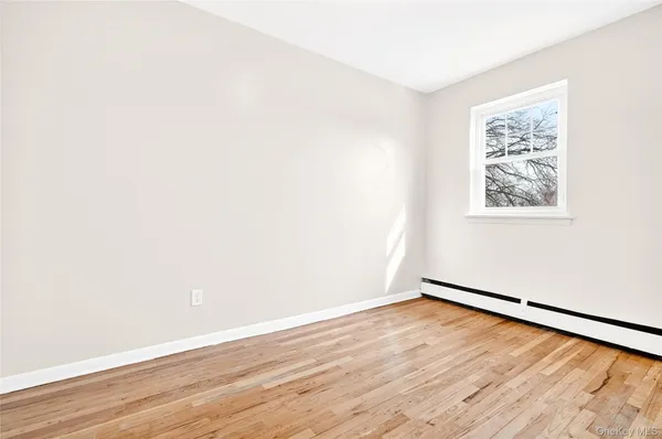 $2,800 | 3615 Eastchester Road, Unit 2 | Williamsbridge