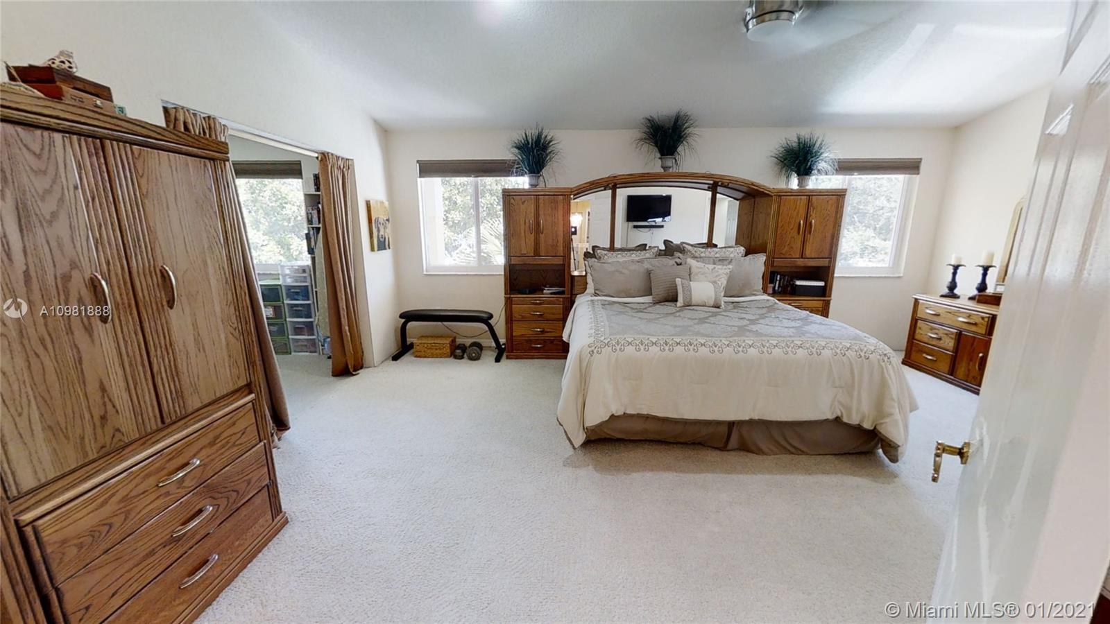 9750 Southwest 219th Street Cutler Bay, FL 33190 - Photo 29 of 63