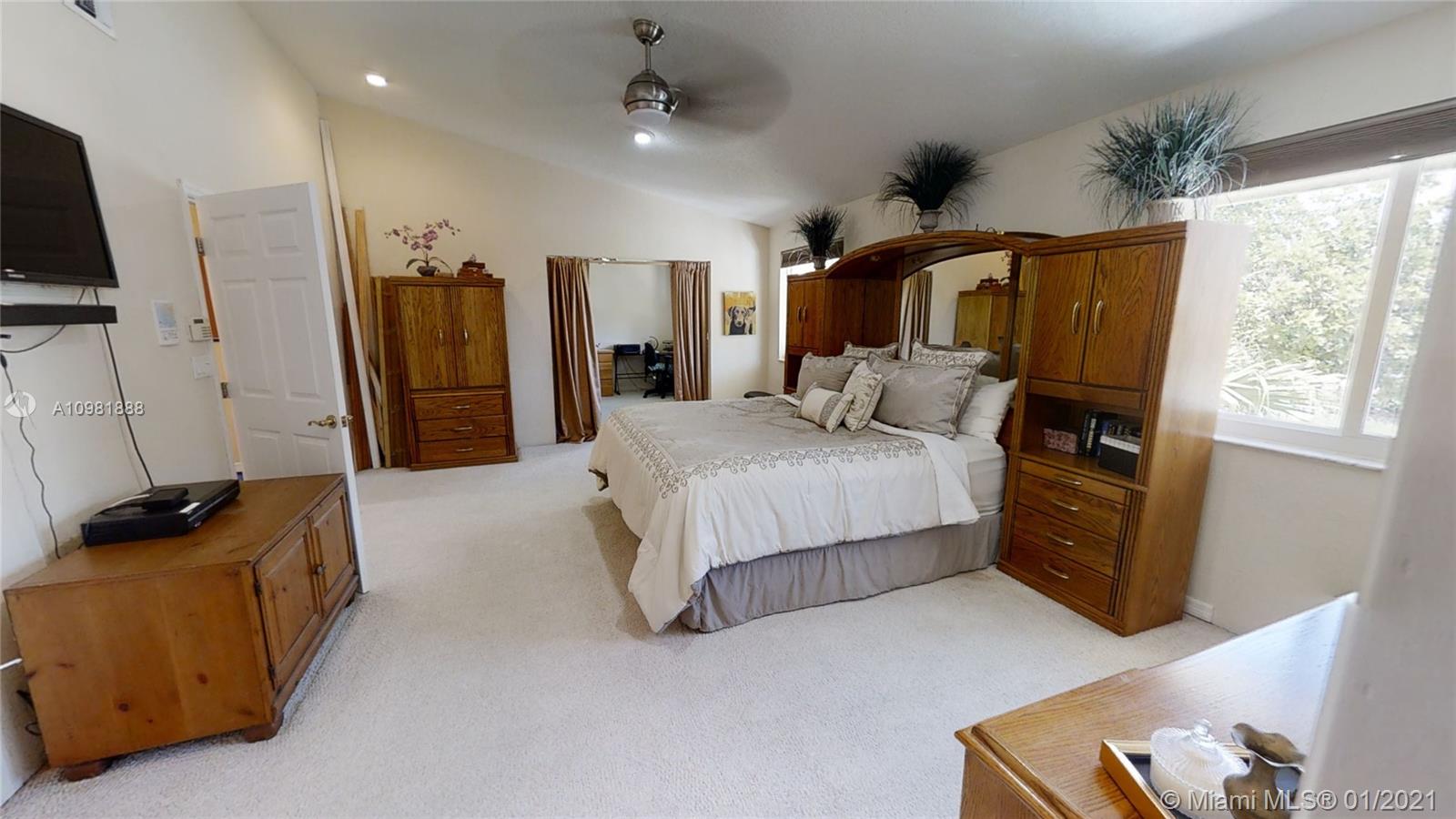 9750 Southwest 219th Street Cutler Bay, FL 33190 - Photo 31 of 63