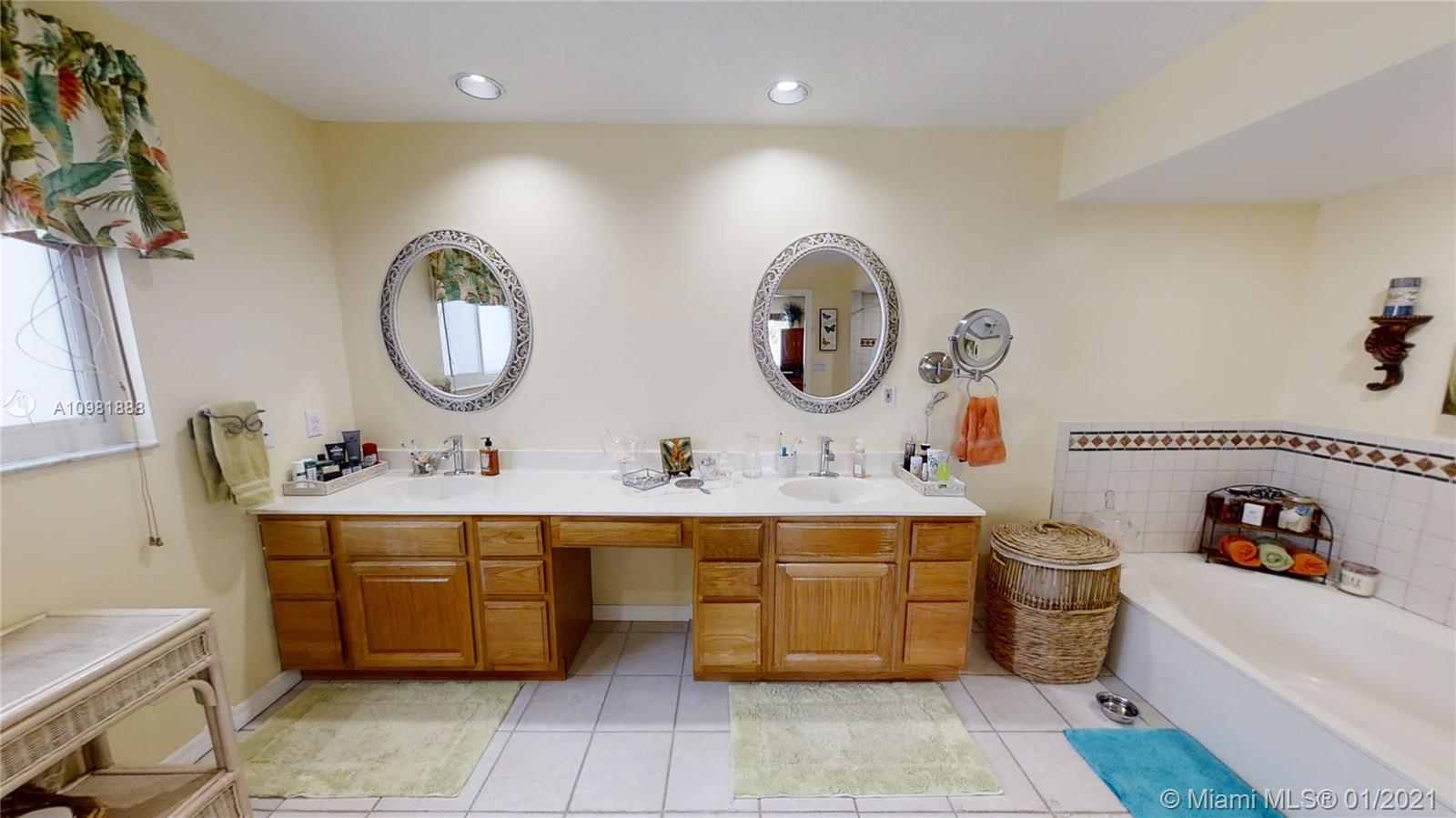 9750 Southwest 219th Street Cutler Bay, FL 33190 - Photo 35 of 63