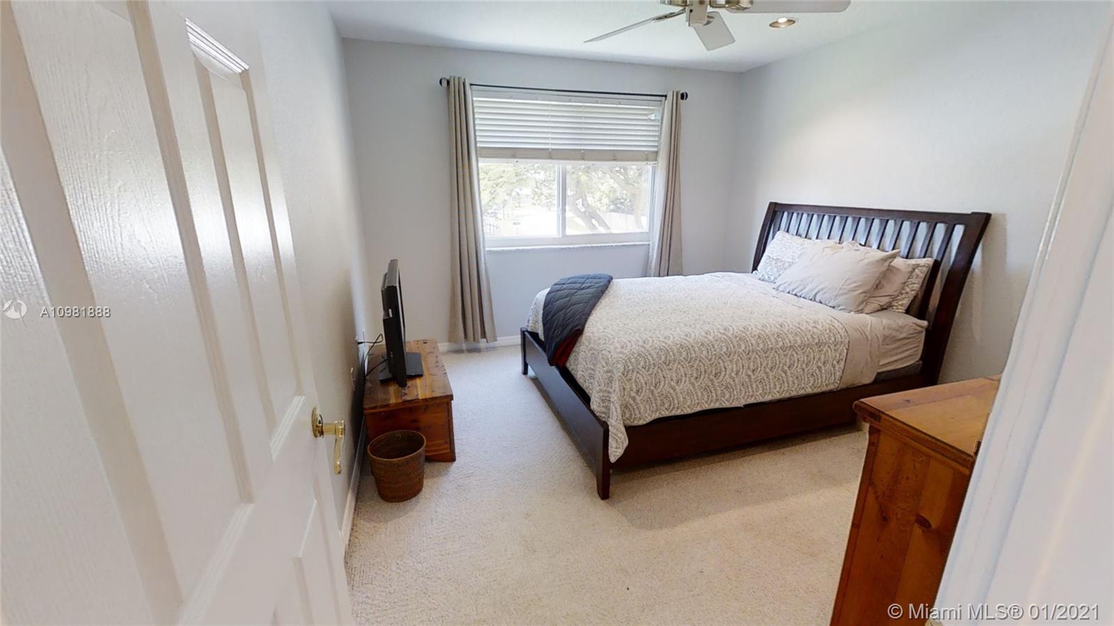 9750 Southwest 219th Street Cutler Bay, FL 33190 - Photo 46 of 63