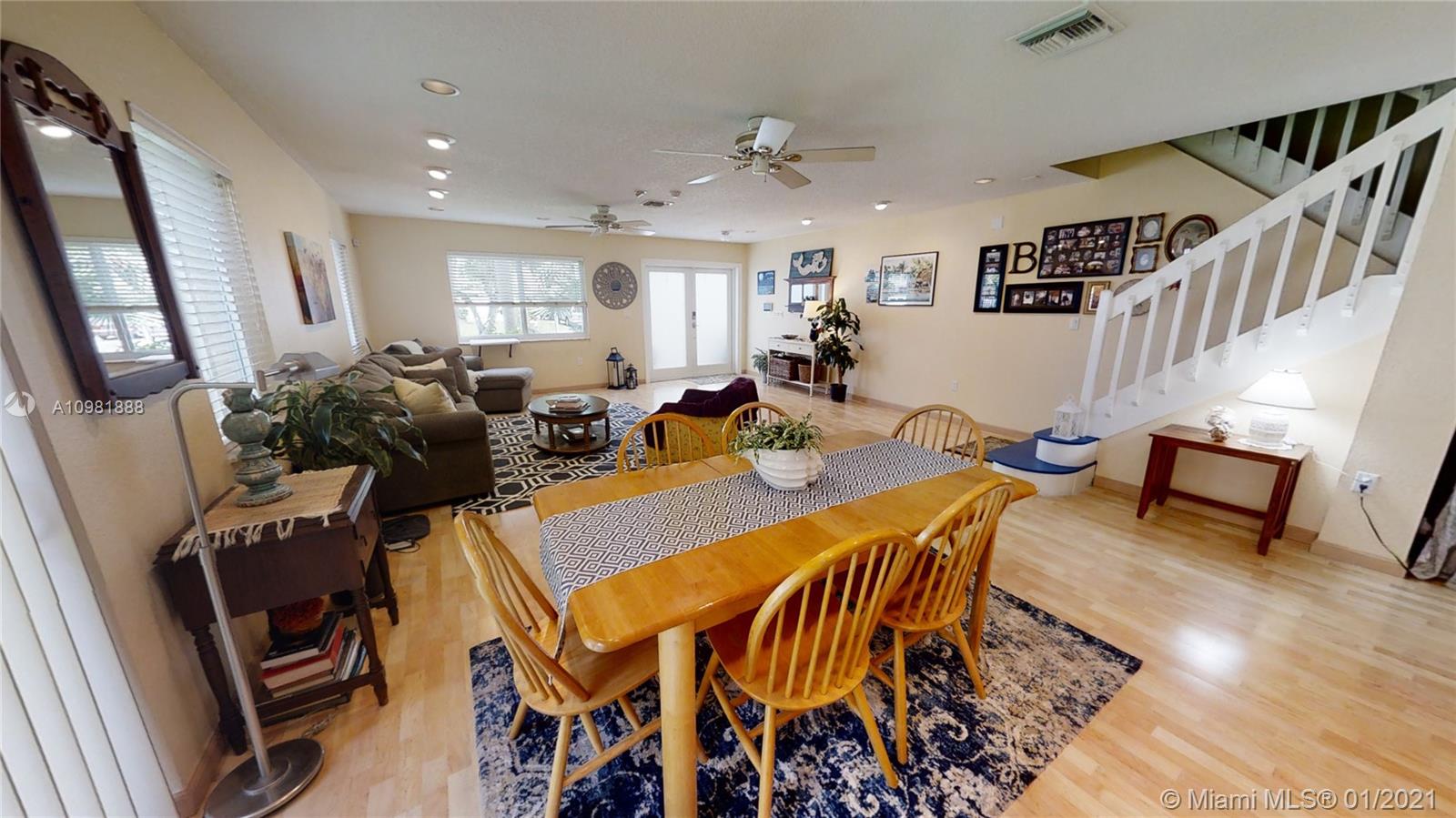 9750 Southwest 219th Street Cutler Bay, FL 33190 - Photo 10 of 63