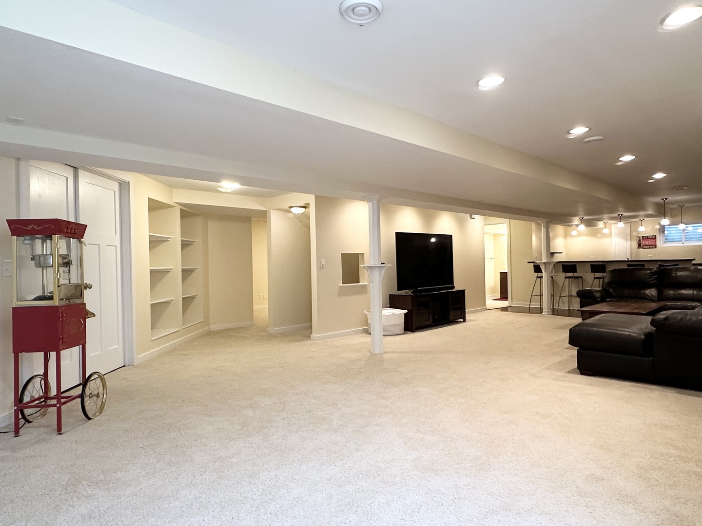 1205 Eagle Bluff Drive Bourbonnais, IL 60914 - Photo 35 of 51 a view of a livingroom with furniture and a flat screen tv