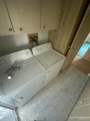 a bathroom with a toilet