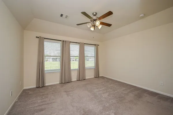 $1,800 | 8231 Hawthorne Valley Lane, Houston, TX 77095