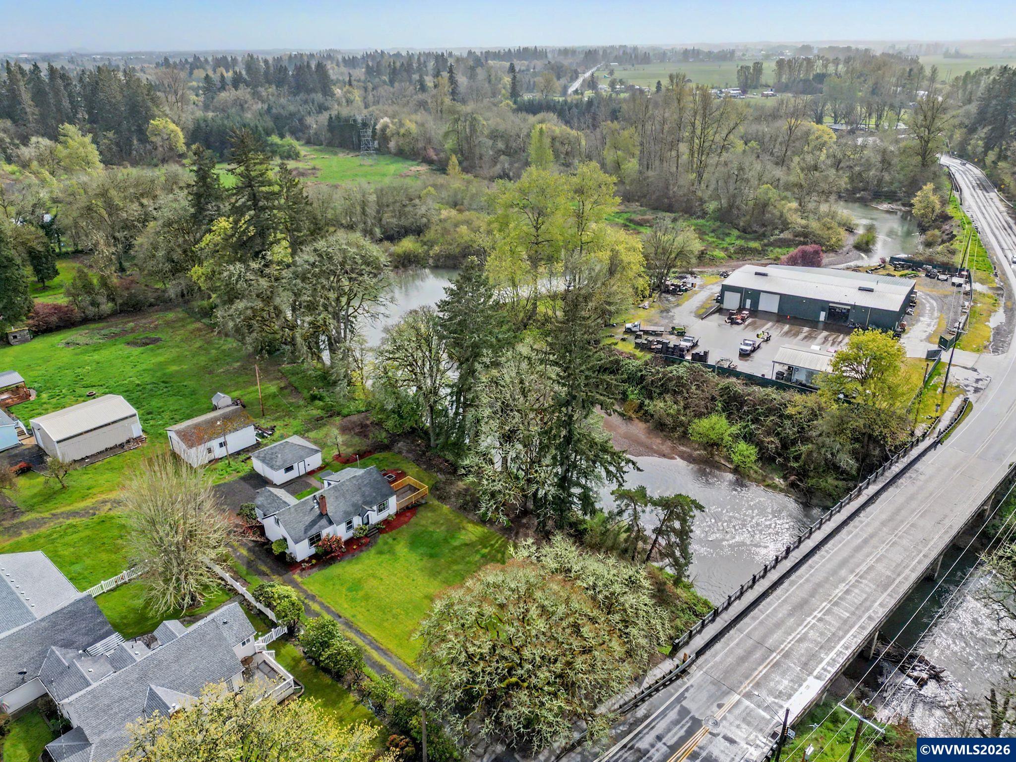 2340 Southwest Queen Avenue Albany, OR 97321 - Photo 5 of 50