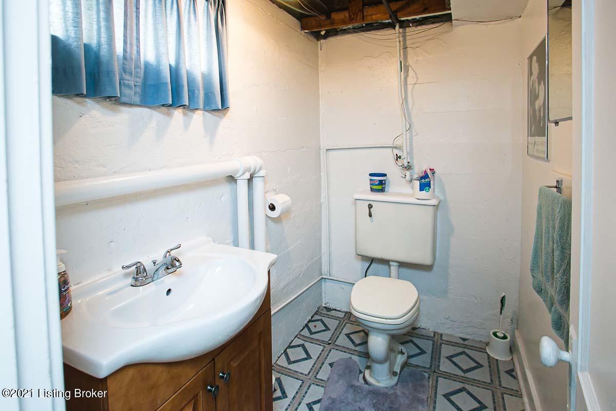 1830 Rutherford Avenue Louisville, KY 40205 - Photo 33 of 48 IMG_1473
