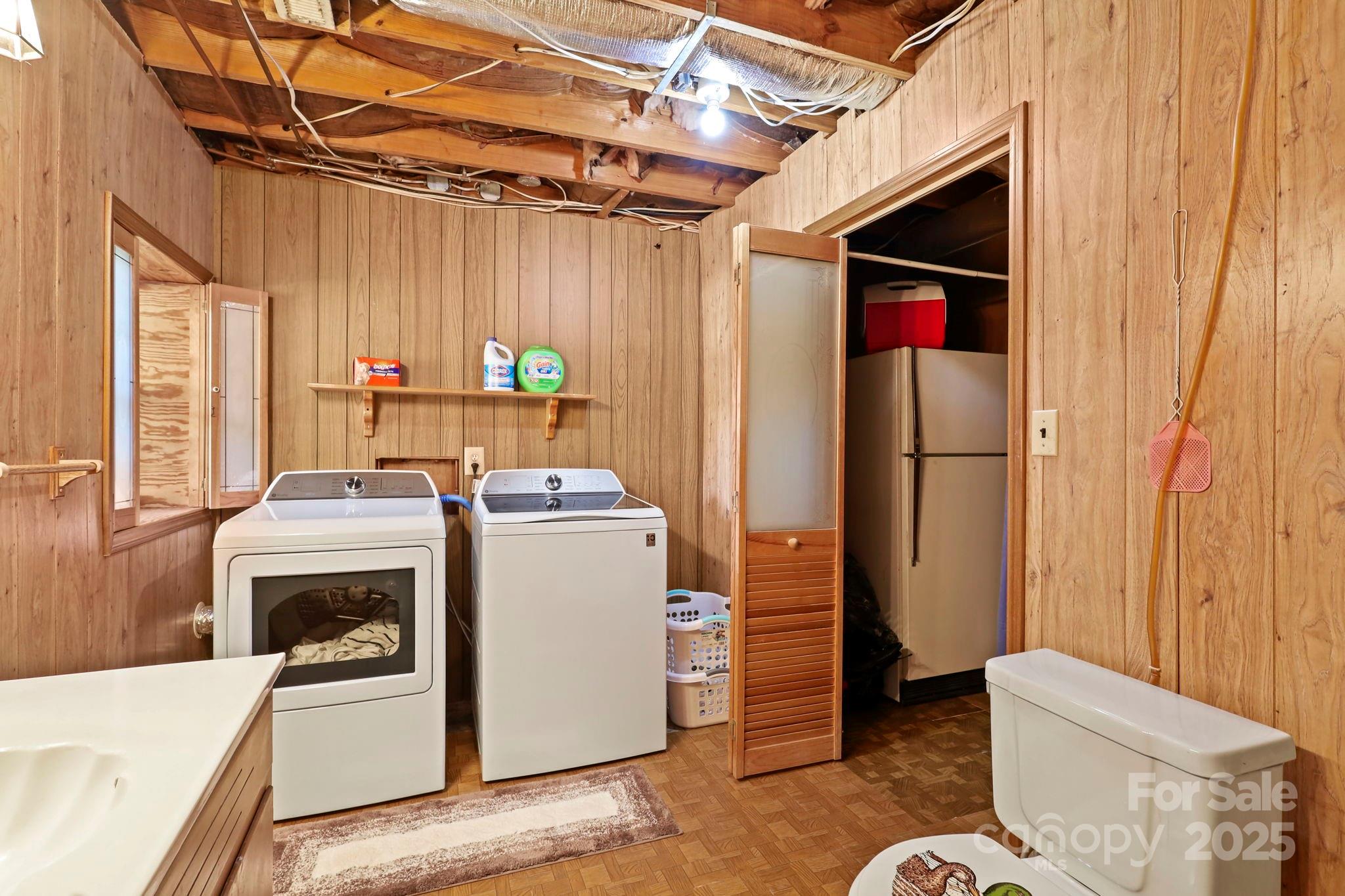 2216 Olde Well Road Hudson, NC 28638 - Photo 33 of 48 a utility room with dryer and washer