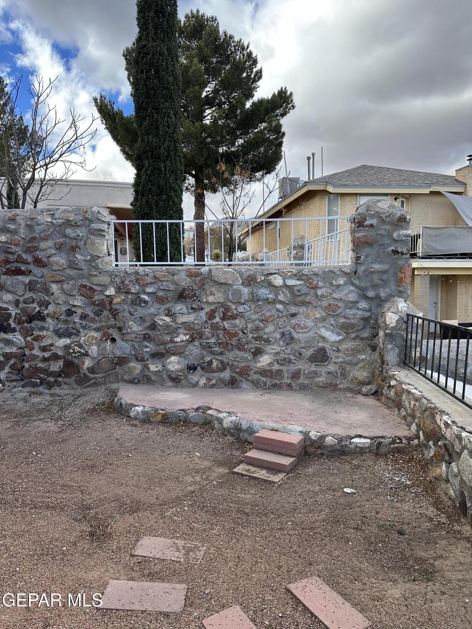 6829 Ridge Top Drive El Paso, TX 79904 - Photo 14 of 17 IMG_2530