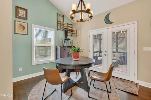 $649,900 | 222 Spanish Oak Lane, Glade Spring, VA 24340