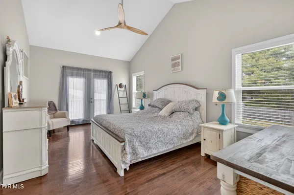 $649,900 | 222 Spanish Oak Lane, Glade Spring, VA 24340