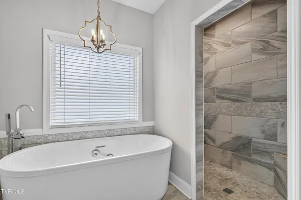 $649,900 | 222 Spanish Oak Lane, Glade Spring, VA 24340