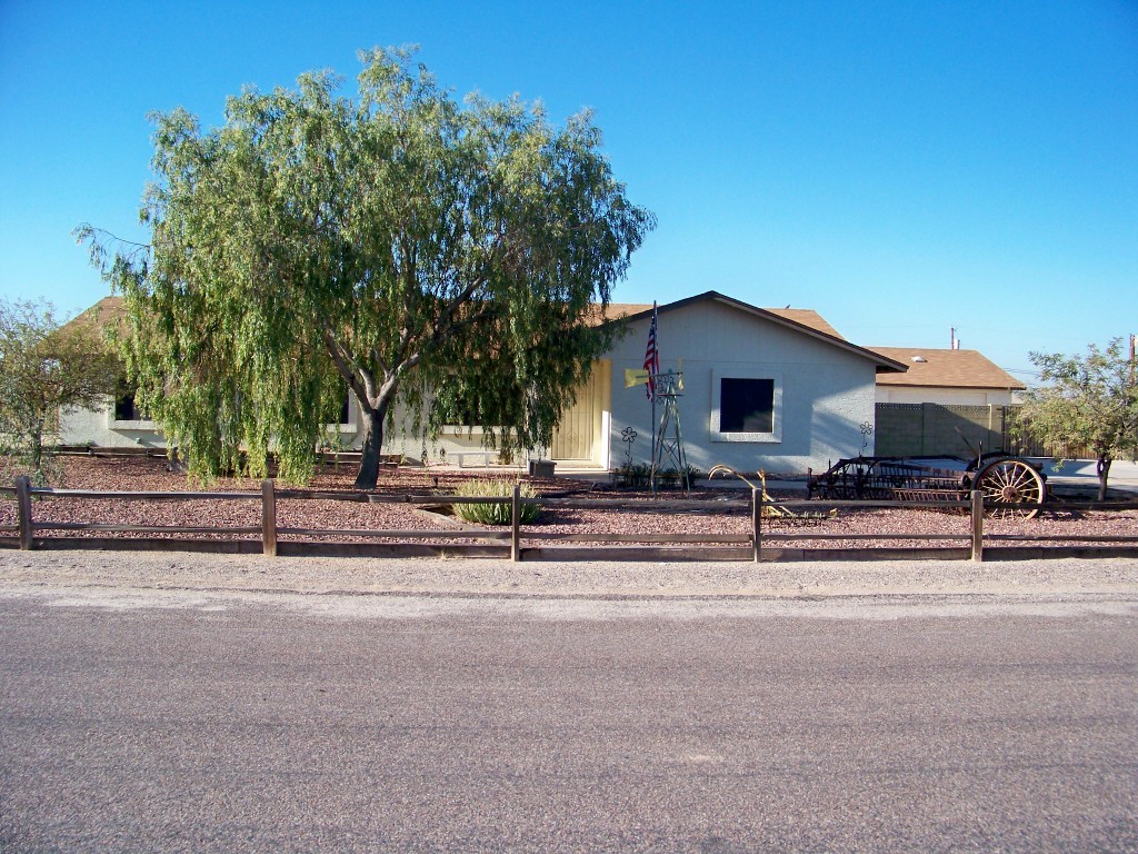 20001 West Teepee Road Buckeye, AZ 85326 - Photo 1 of 33 Front of Home