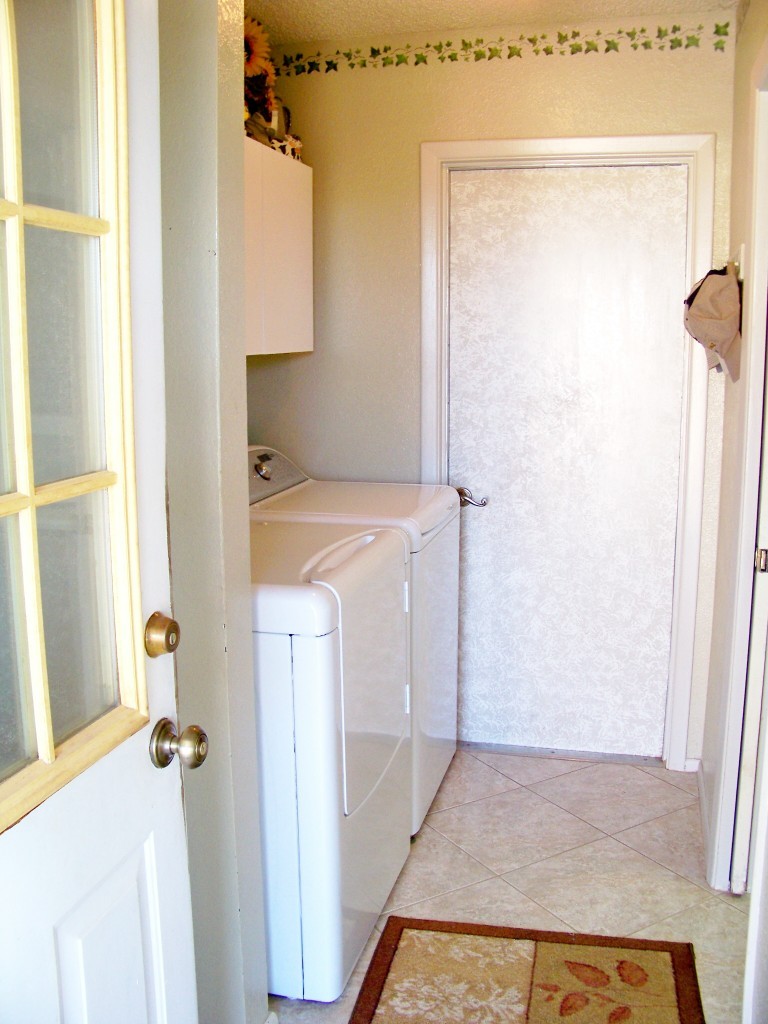 20001 West Teepee Road Buckeye, AZ 85326 - Photo 17 of 33 Laundry
