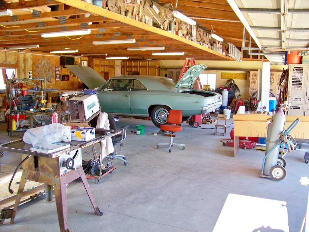 20001 West Teepee Road Buckeye, AZ 85326 - Photo 28 of 33 Inside 8 Car Garage