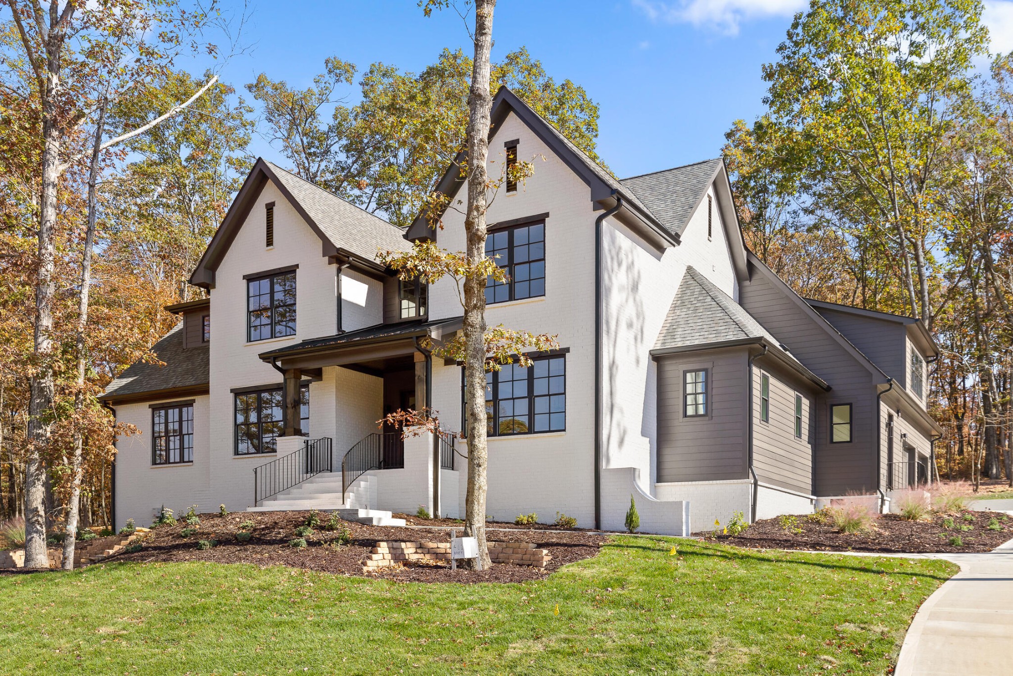 4614 Amethyst Road Chattanooga, TN 37419 - Photo 3 of 87 Gallery Image 3