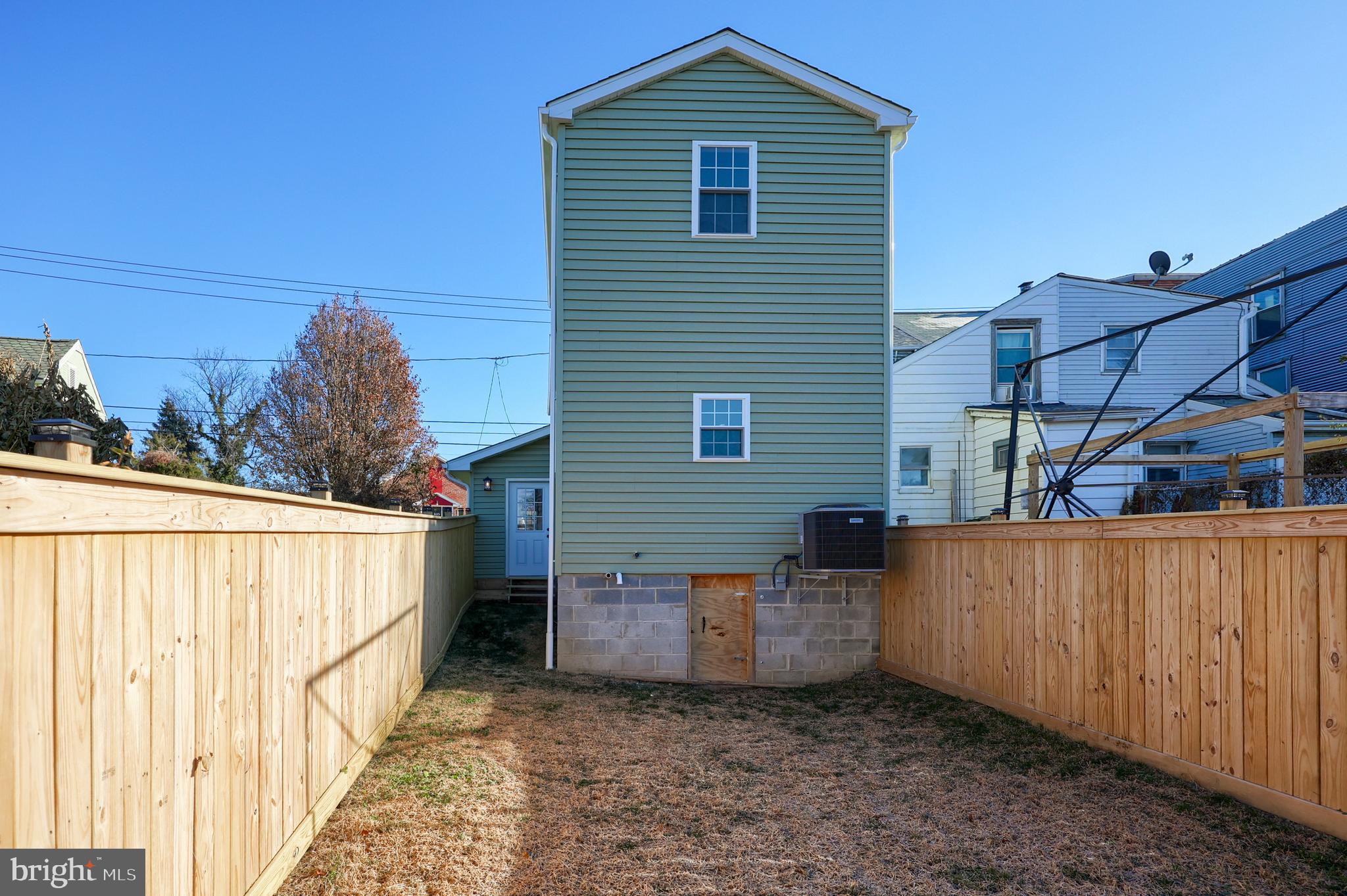 170 South 5th Street Columbia, PA 17512 - Photo 45 of 51