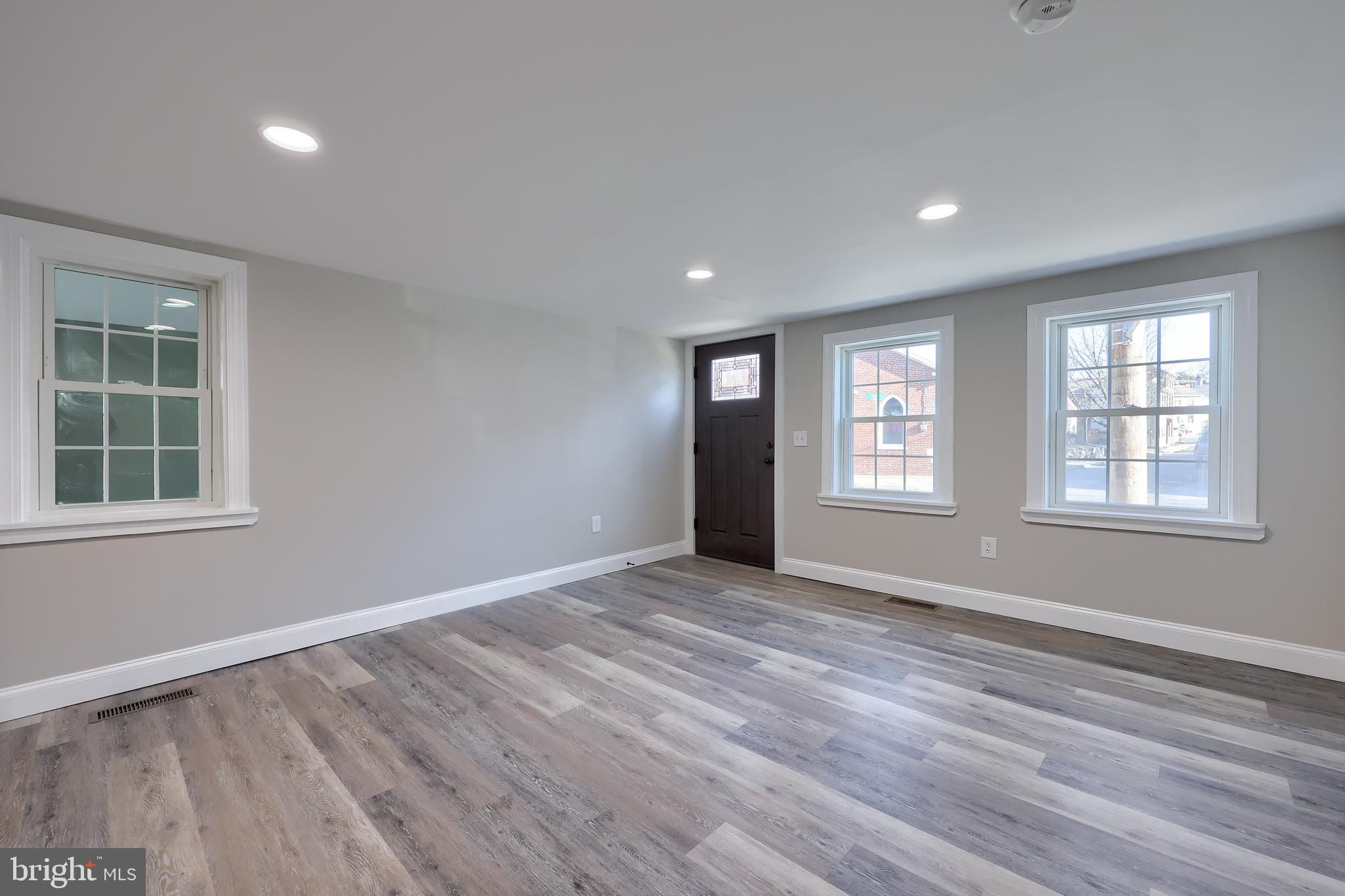 170 South 5th Street Columbia, PA 17512 - Photo 8 of 51